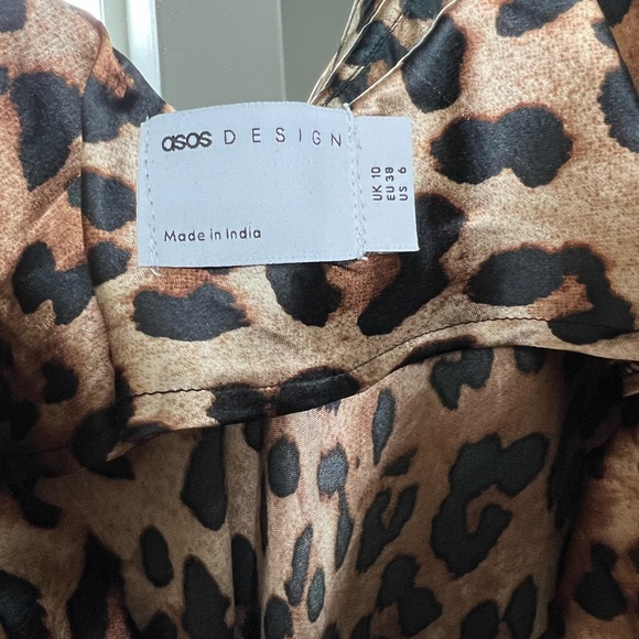 ASOS cheetah print dress - Picture 3 of 4